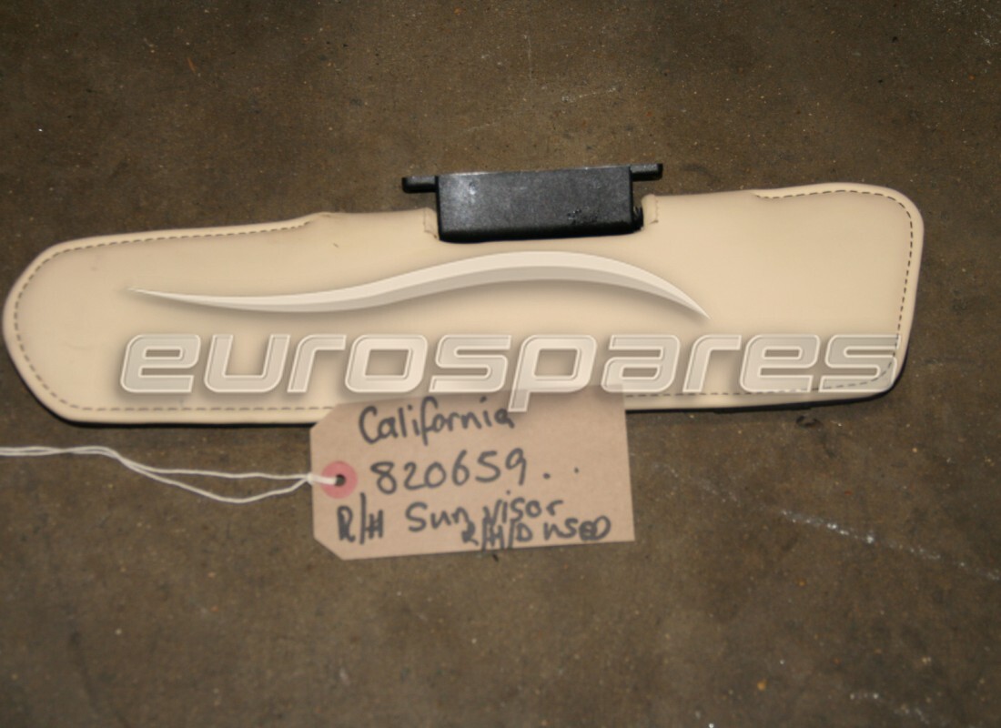 GEBRAUCHTE Ferrari RECHTE SONNENBLENDE. TEILENUMMER 820659.. (1)