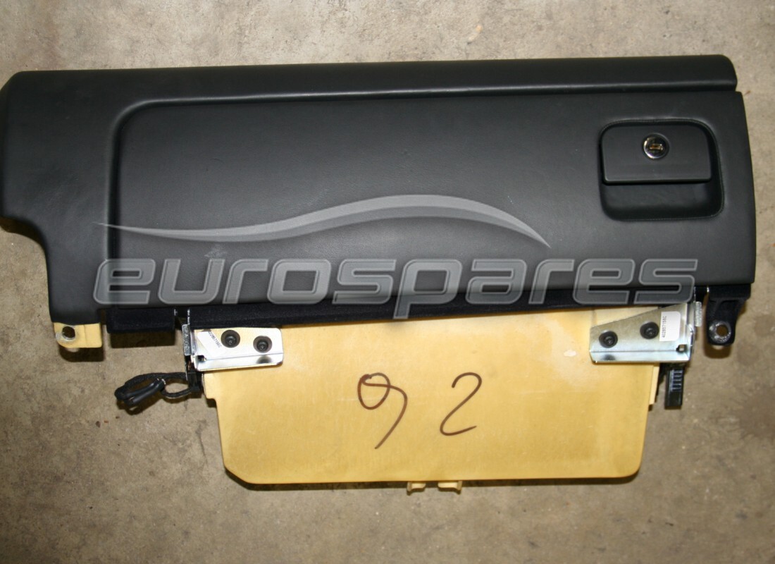 lamborghini fach verwendet. teilenummer 401857924b (1)