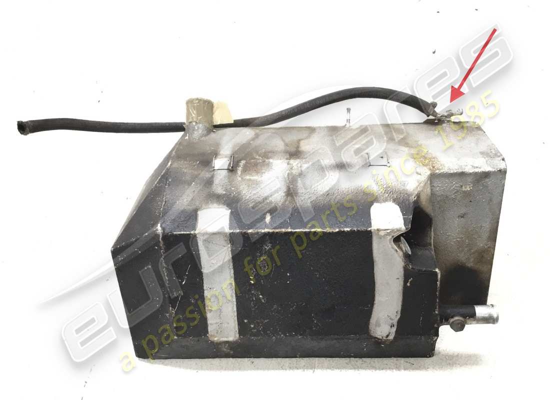 BESCHÄDIGT Ferrari LINKER KRAFTSTOFFTANK. TEILENUMMER 119140 (1)