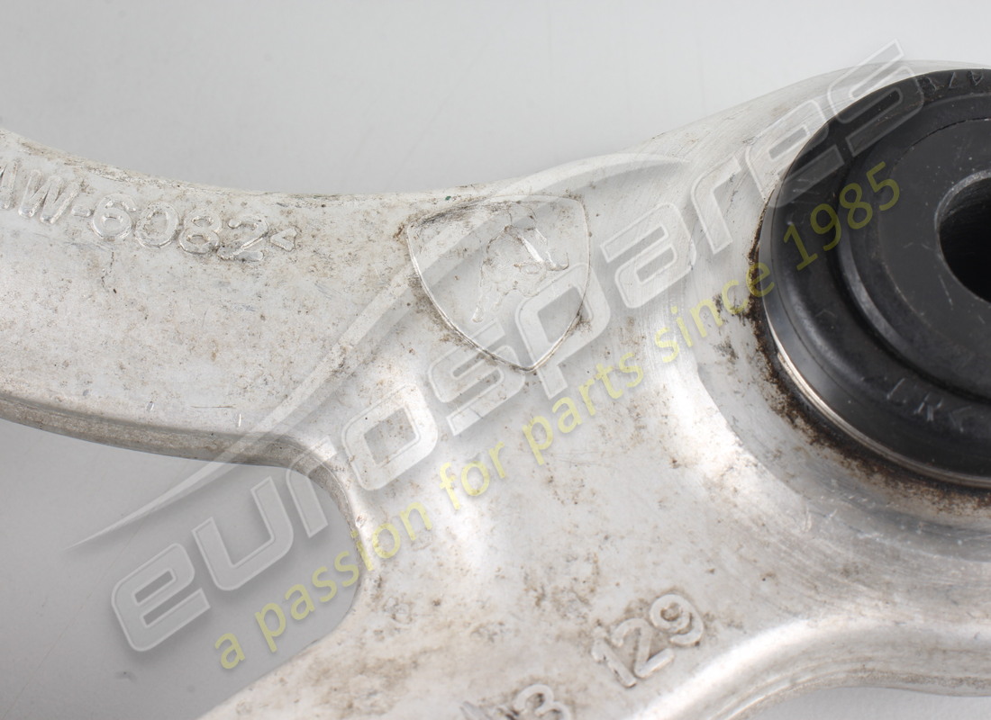 verwendet lamborghini hebelarm. teilenummer 470413127 (3)