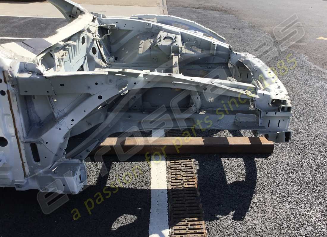 neu (andere) maserati komplettes lhd-fahrgestell. teilenummer 980145185 (7)