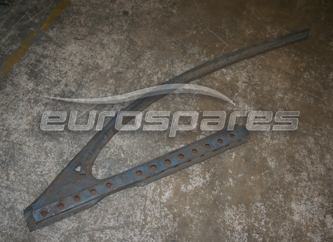 neuer ferrari rechter rahmen 330 gt mk1. teilenummer 2421418007 (1)