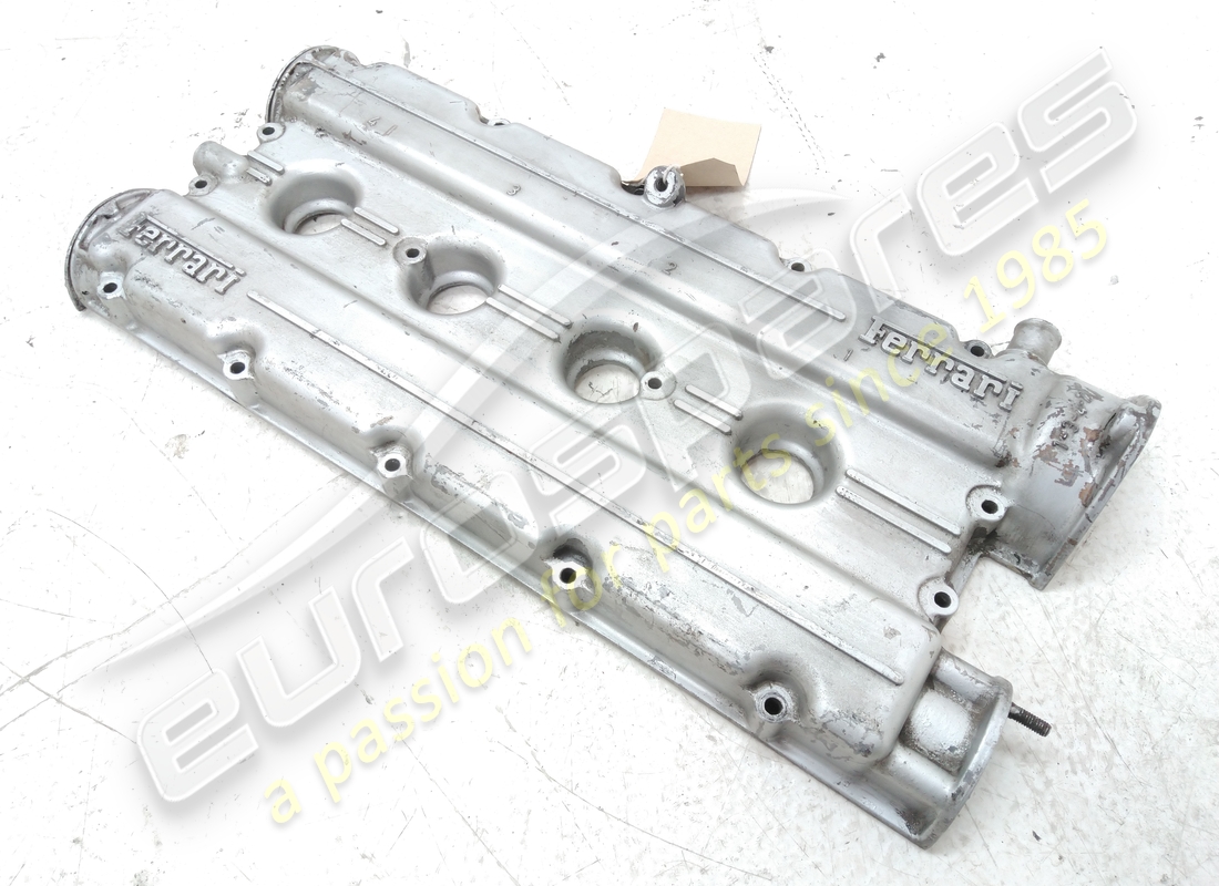 GEBRAUCHTE Ferrari NOCKENABDECKUNG LINKS. TEILENUMMER 105964 (1)