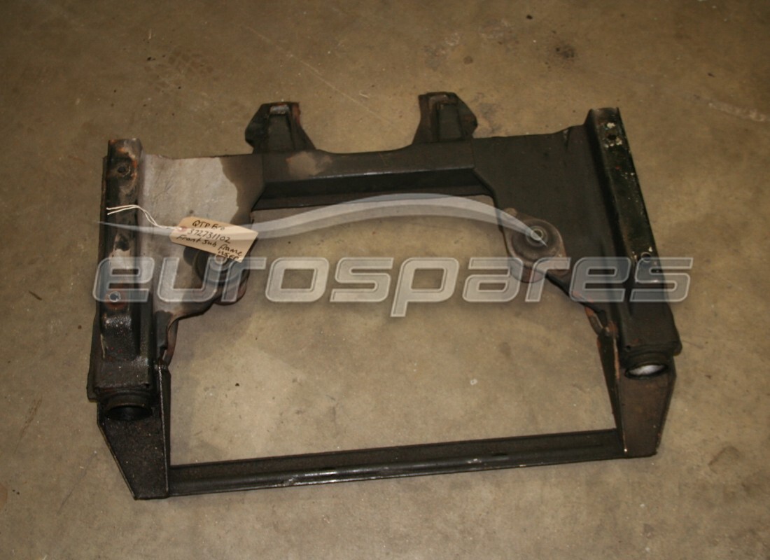 gebrauchter maserati vorderer hilfsrahmen. teilenummer 372731102 (1)