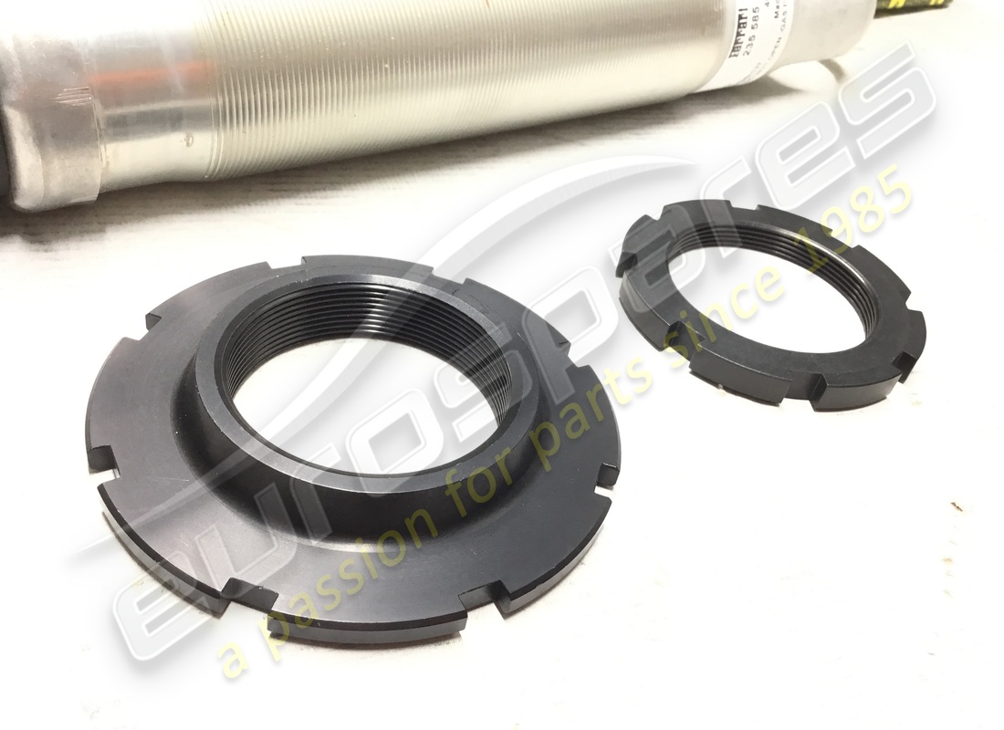 NEUER FERRARI HINTERER STOSSDÄMPFER. TEILENUMMER 235585 (2) neuer ferrari hinterer stossdämpfer. teilenummer 235585 (2)