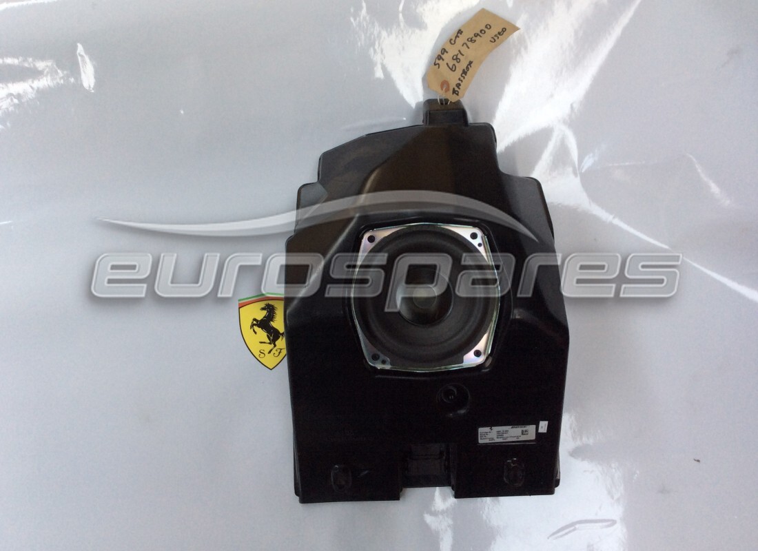 GEBRAUCHTE Ferrari BASSBOX BOSE MIT LAUTSPRECHEN. TEILENUMMER 68178900 (1)