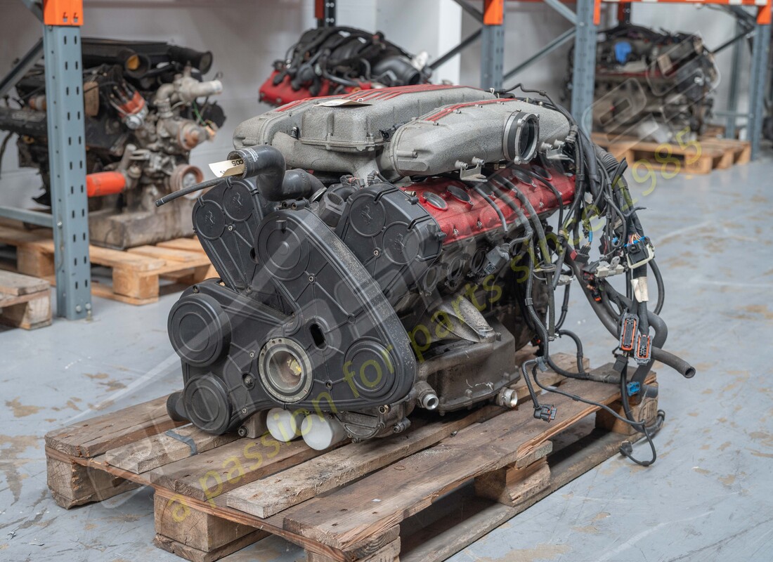 gebrauchter ferrari 575m motor. teilenummer 194666 (2)