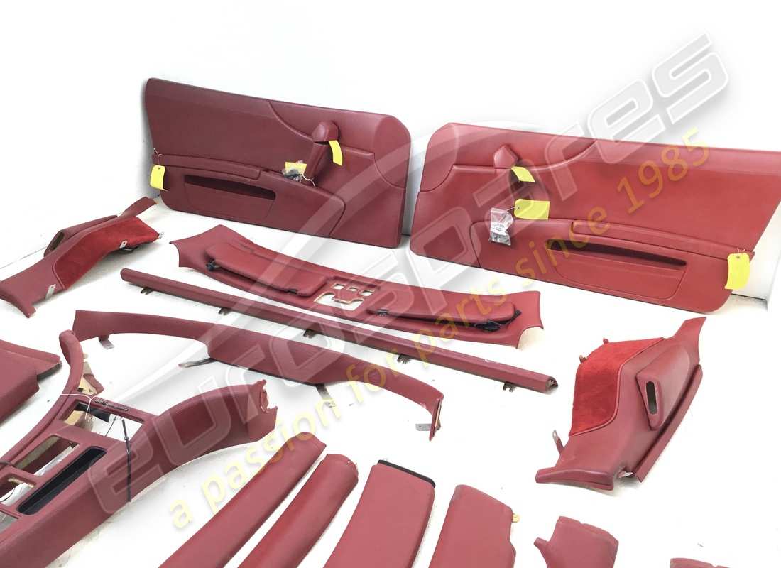 gebraucht eurospares innenverkleidungen & teppich-set (bordeaux-rot). teilenummer eap1226104 (2)