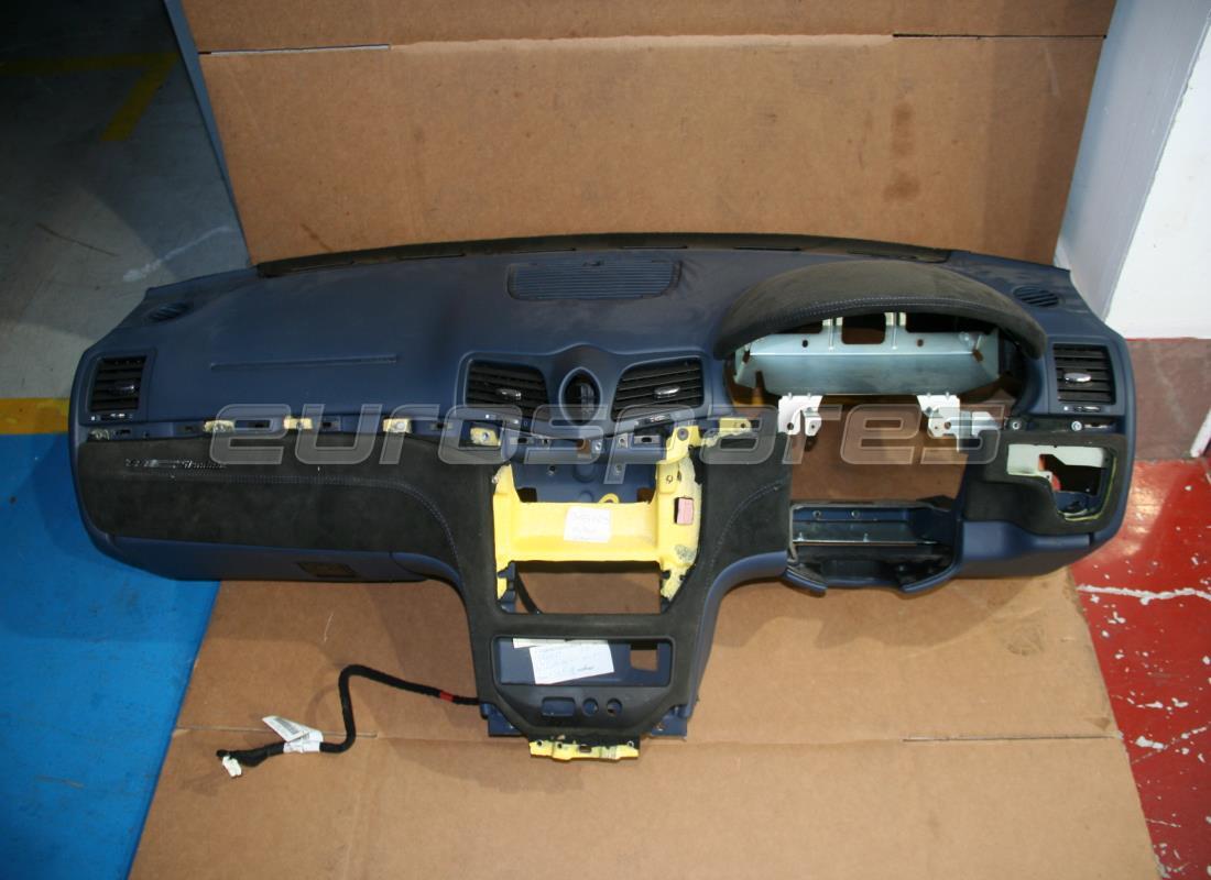 VERWENDET Maserati KOMPLETTES DASHBOARD-KÖRPER. TEILENUMMER 9816043.. (1)
