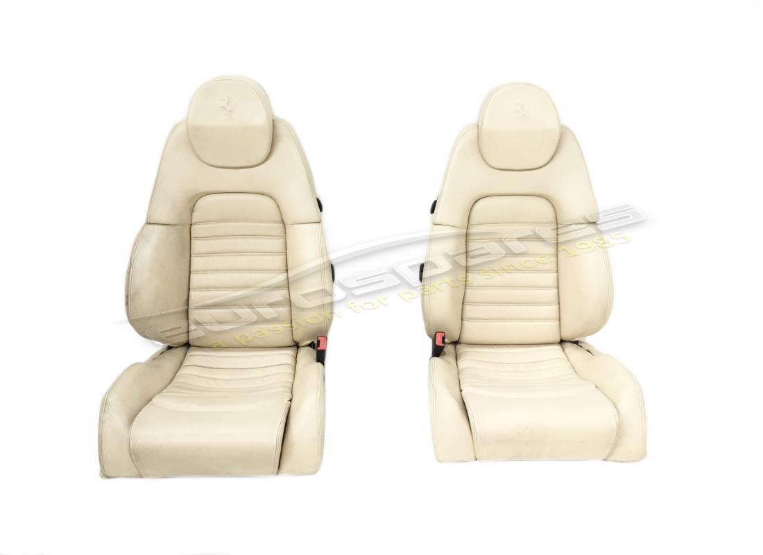 GEBRAUCHTES Ferrari PAAR SITZE UND DACHVERKLEIDUNGEN. TEILENUMMER 658443PAIR (1)