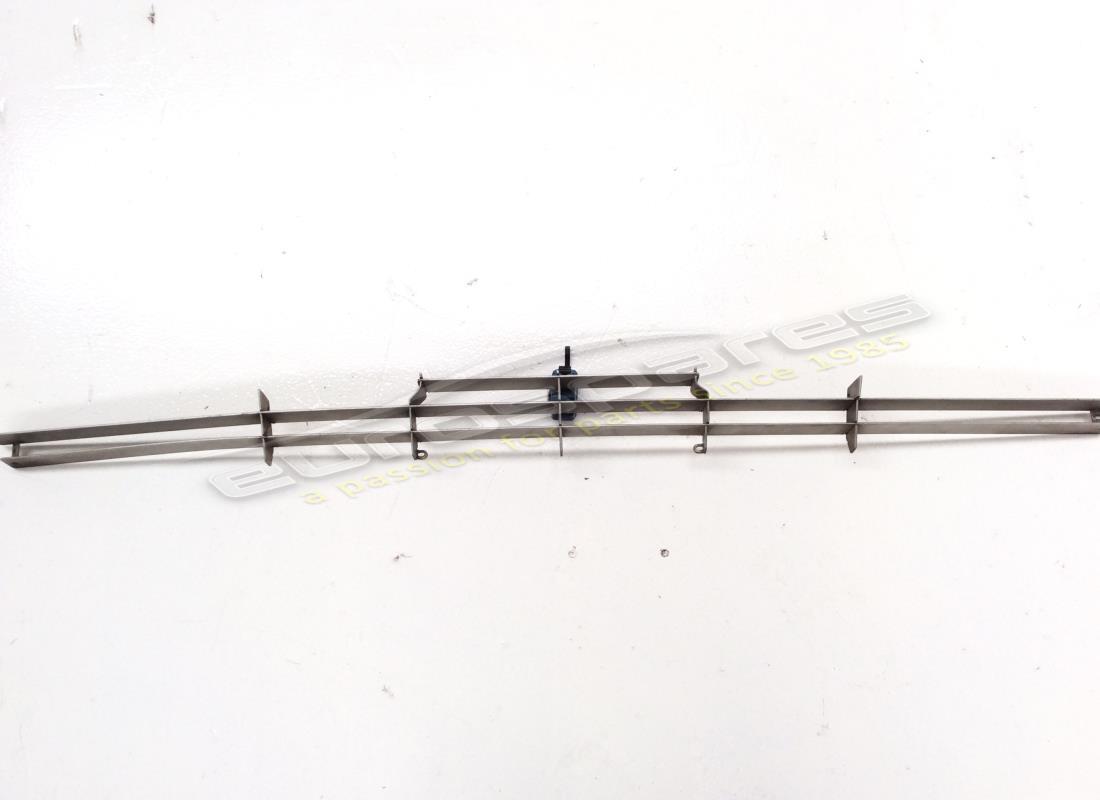 GEBRAUCHTER Ferrari VORDERER KÜHLERGRILL. TEILENUMMER 60226206 (1)