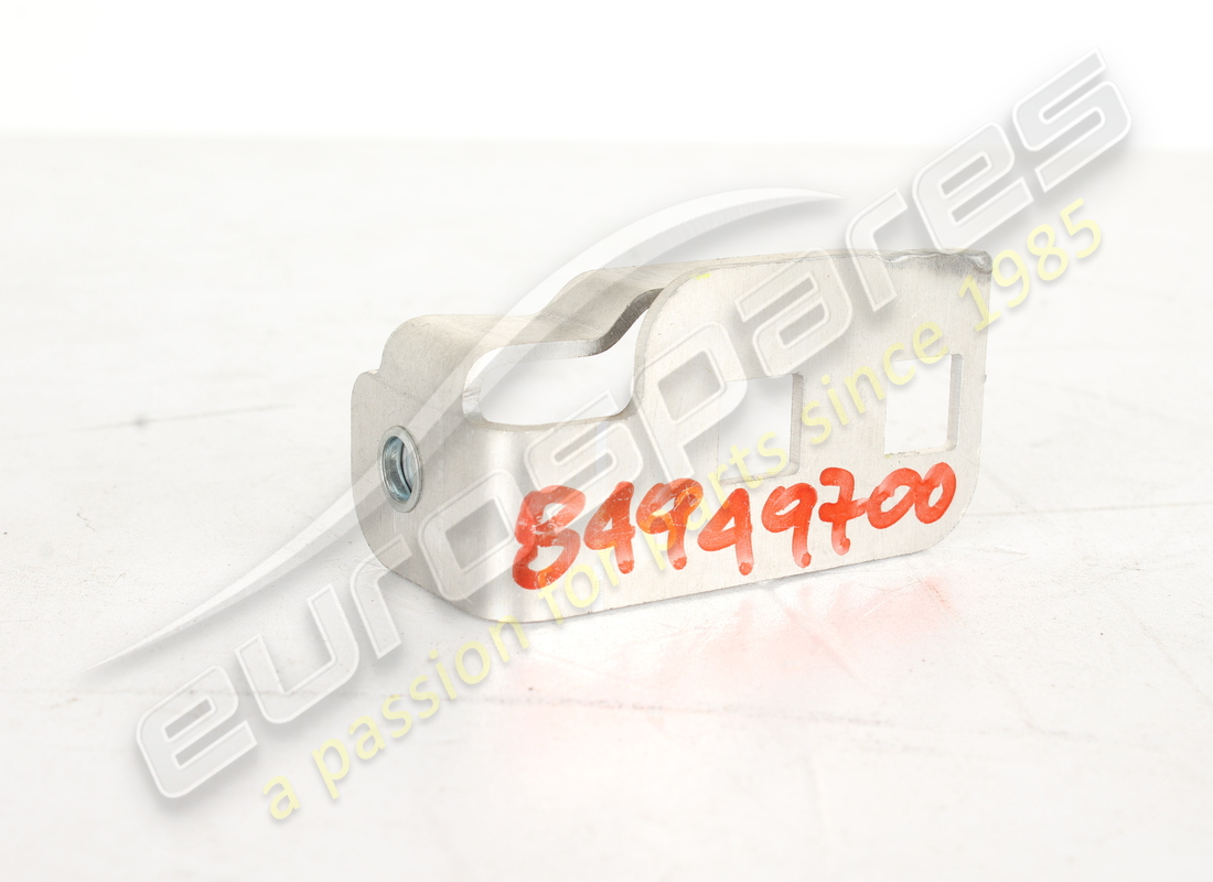 neu ferrari innenseitenbefestigungshalterung. teilenummer 84949700 (1)