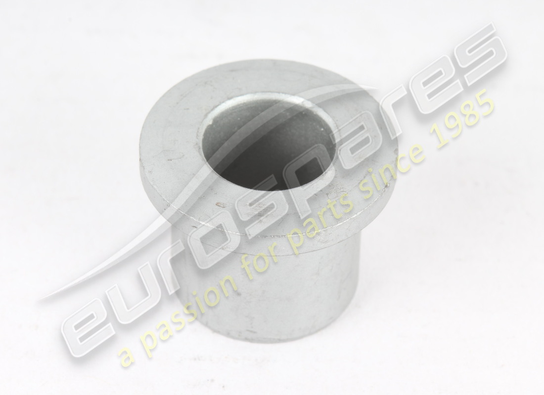 NEUE MASERATI BUCHSE. TEILENUMMER 191823 (2) neue maserati buchse. teilenummer 191823 (2)