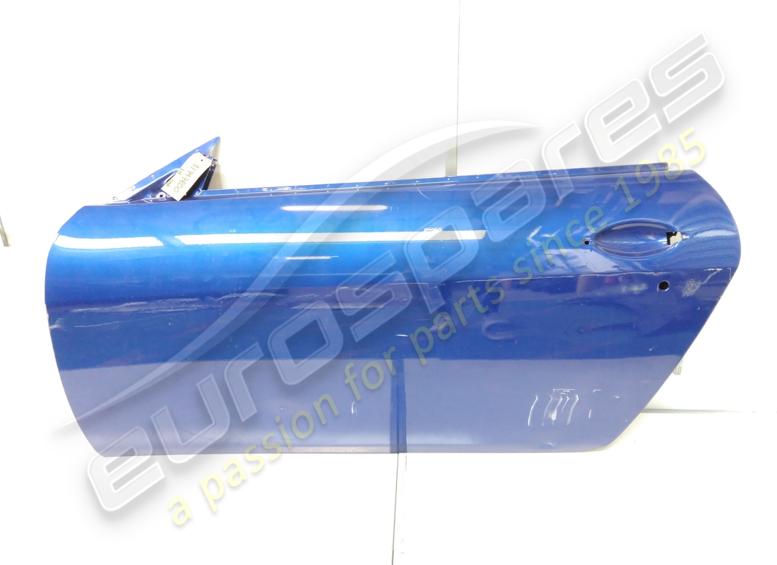 GEBRAUCHT Maserati KOMPLETTE LINKE TÜR. TEILENUMMER 81797800 (1)
