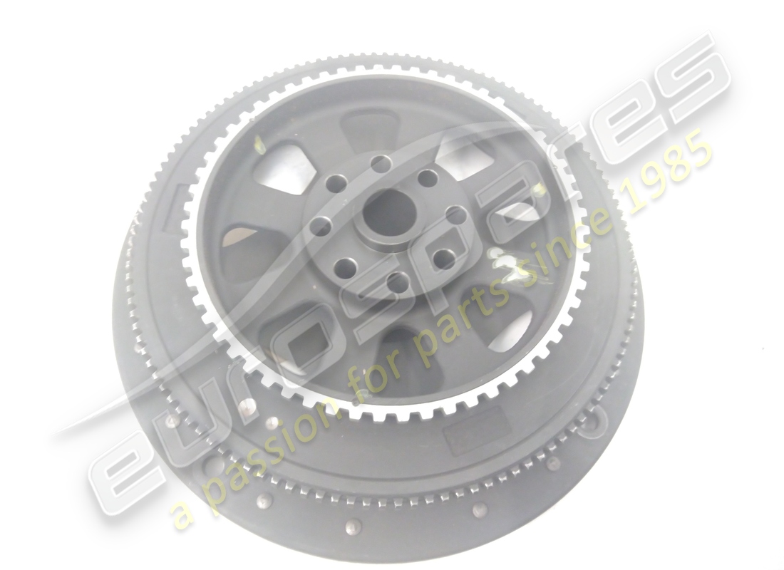 GEBRAUCHTES Maserati KOMPLETTES MOTORSCHWUNGRAD. TEILENUMMER 230427 (1)