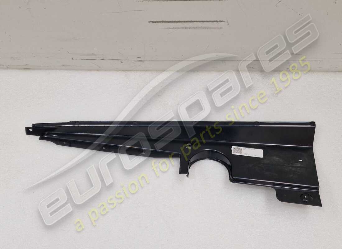 neue lamborghini abdeckung des motorraums. teilenummer 07l103723e (1)