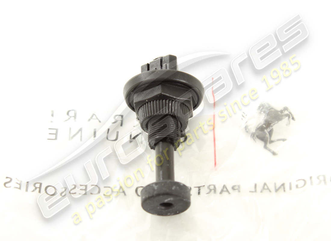 neuer ferrari kleiner block. teilenummer 68204100 (2)