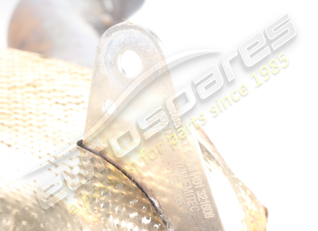 GEBRAUCHTER FERRARI KOMPLETT RH-KATALYTISCHER KONVERTER. TEILENUMMER 321608 (5) gebrauchter ferrari komplett rh-katalytischer konverter. teilenummer 321608 (5)