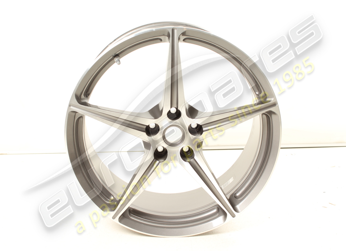 überholtes ferrari hinterrad (geschmiedet, diamantschnitt) 20 zoll. teilenummer 255226 (2)