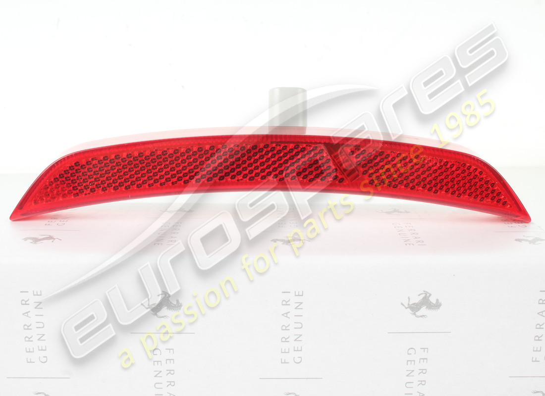 neu ferrari rechte hintere seitenmarkierung. teilenummer 87329800 (1)