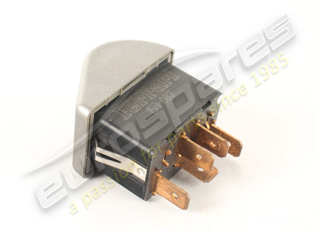neuer ferrari schalter (tankklappe). teilenummer 153087 (4)