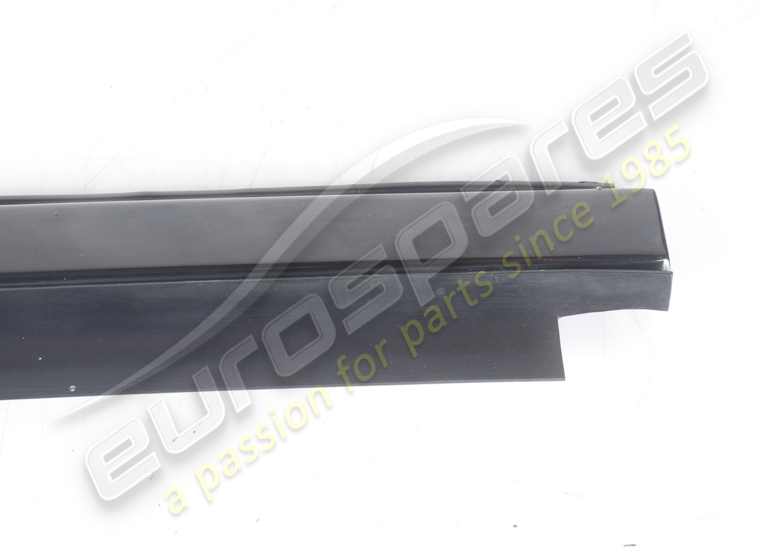 verwendet ferrari rh-formteil. teilenummer 61538900 (2)