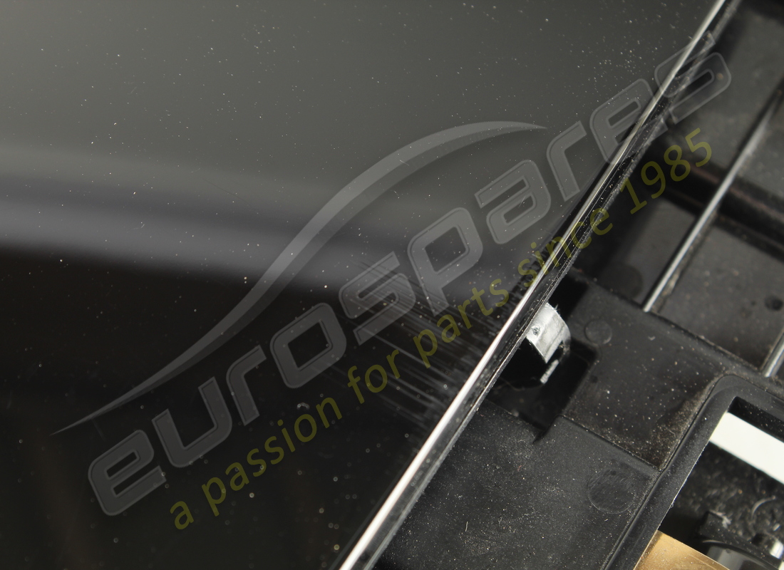 gebraucht maserati tunnel handschuhfach schwarz teilenummer 673011000 (8)