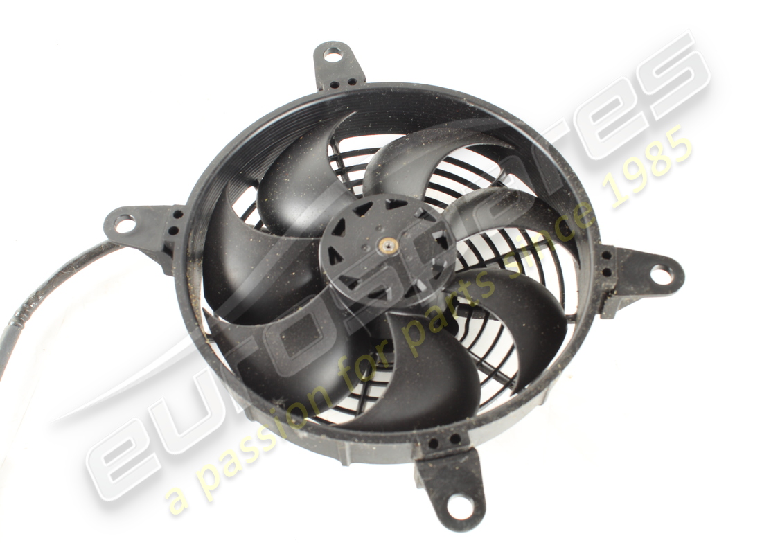 GEBRAUCHT FERRARI KOMPLETTER ELEKTRISCHER LÜFTER. TEILENUMMER 277070 (2) gebraucht ferrari kompletter elektrischer lüfter. teilenummer 277070 (2)