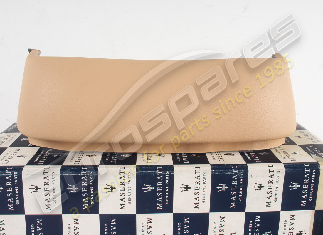 new (other) maserati rear upper trim framebeige l. part number 981500201 (5)