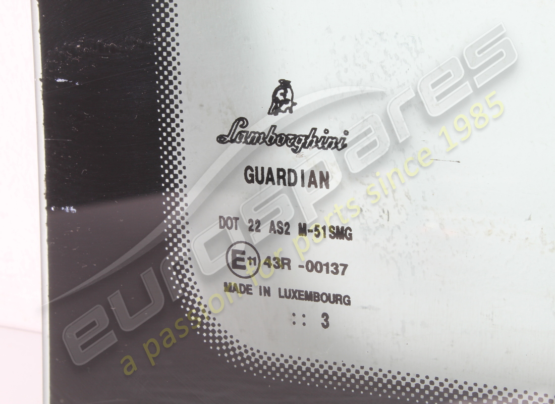 gebrauchte lamborghini heckfensterglas. teilenummer 408845501a (5)