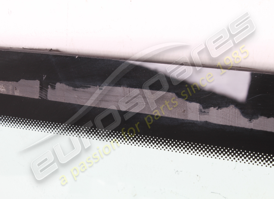 gebrauchte lamborghini heckfensterglas. teilenummer 408845501a (3)
