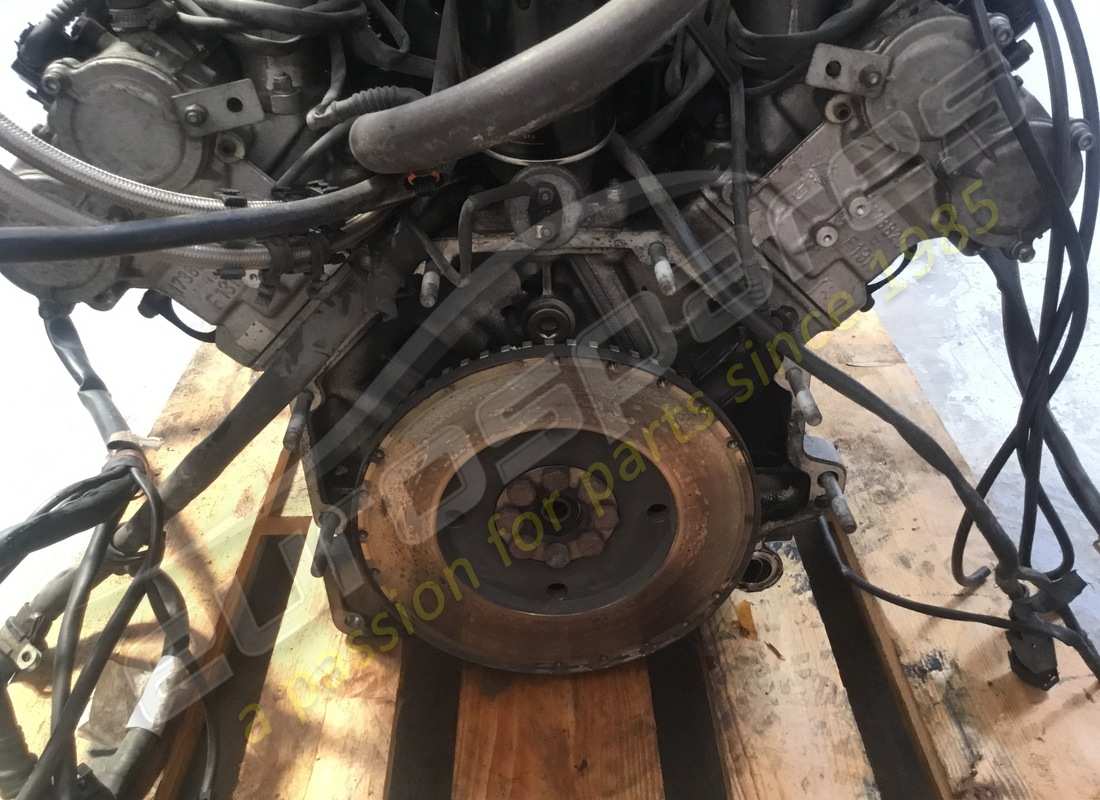 gebrauchter ferrari f360 motor. teilenummer 182011 (9)