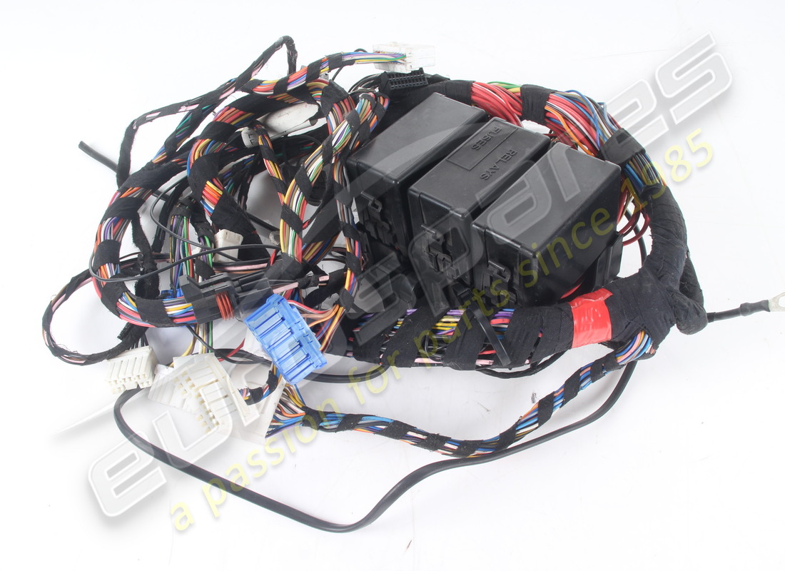 USED FERRARI LH REAR TUNNEL CABLES. PART NUMBER 177914 (1) used ferrari lh rear tunnel cables. part number 177914 (1)