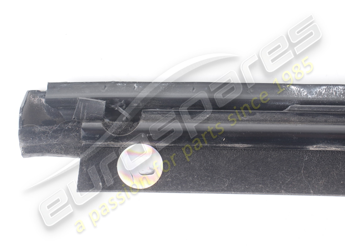 verwendet ferrari rh-formteil. teilenummer 61538900 (5)