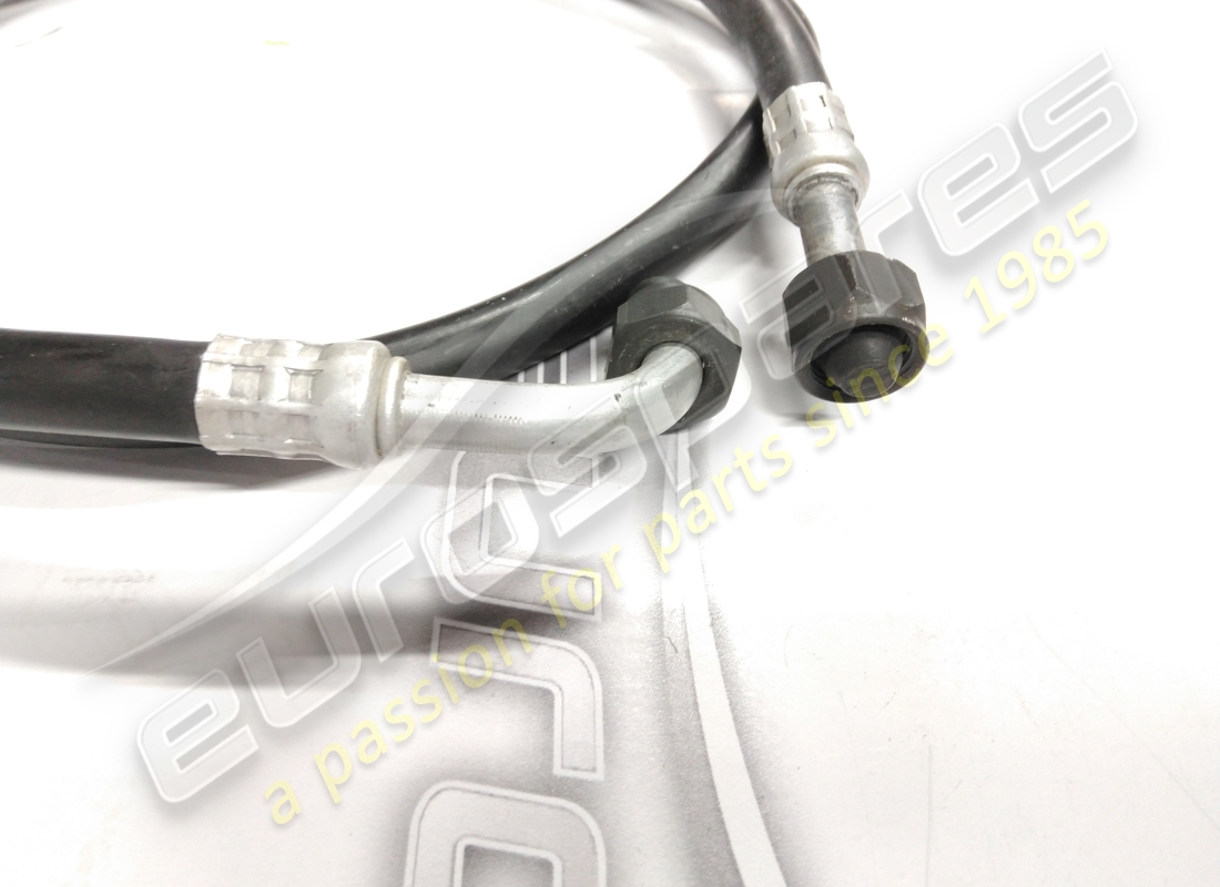 neues ferrari rohr. teilenummer 62482600 (2)
