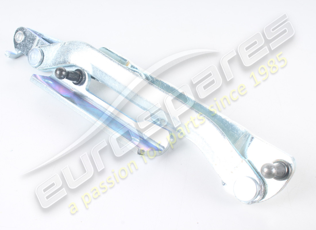new maserati boot hinge. part number 81797300 (1)