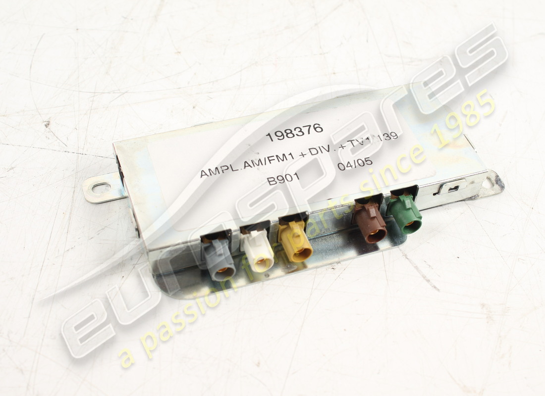 neu maserati verstärker für radio/tv-antenne+taucher. teilenummer 198376 (1)