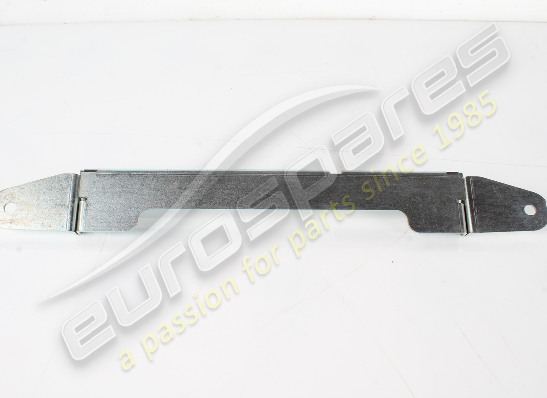 verwendete maserati halterung. teilenummer 224010 (3)