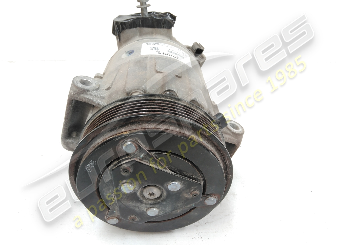 GEBRAUCHTER MASERATI KLIMAKOMPRESSOR V6. TEILENUMMER 308716 (2) gebrauchter maserati klimakompressor v6. teilenummer 308716 (2)