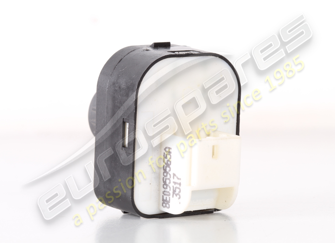 NEUER LAMBORGHINI SCHALTER. EXTERNER SPIEGEL. TEILENUMMER 8E0959565A (2) neuer lamborghini schalter. externer spiegel. teilenummer 8e0959565a (2)