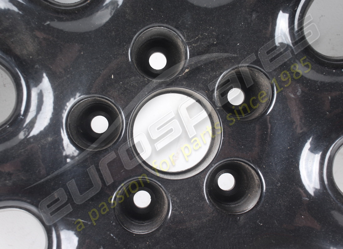 MASERATI ERSATZRAD MIT REIFEN GEBRAUCHT. TEILENUMMER 377230019 (3) maserati ersatzrad mit reifen gebraucht. teilenummer 377230019 (3)