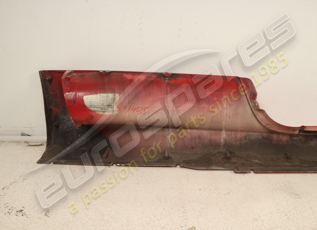 gebrauchte ferrari linke untertürverkleidung. teilenummer 66099510 (8)