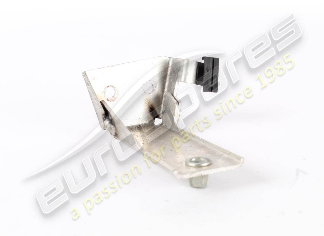 GEBRAUCHTE RH-ROHRBEFESTIGUNGSHALTERUNG FERRARI. TEILENUMMER 83216300 (1) gebrauchte rh-rohrbefestigungshalterung ferrari. teilenummer 83216300 (1)