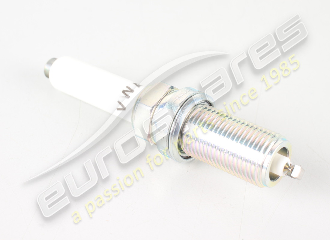 neue porsche zündkerze. teilenummer 95890560100 (1)