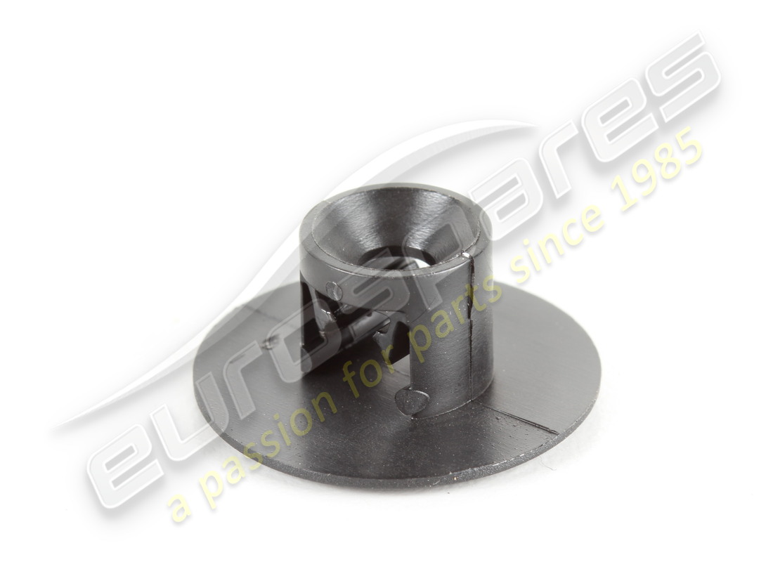 neuer maserati-befestigungsknopf. teilenummer 670018238 (1)