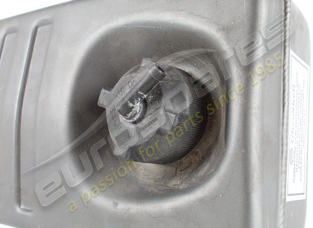ferrari kühlmittelbehälter verwendet. teilenummer 199868 (7)