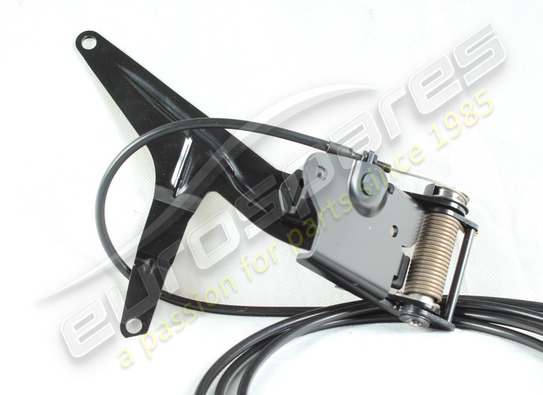 neu maserati linkes äusseres klappenscharnier. teilenummer 83083400 (2)