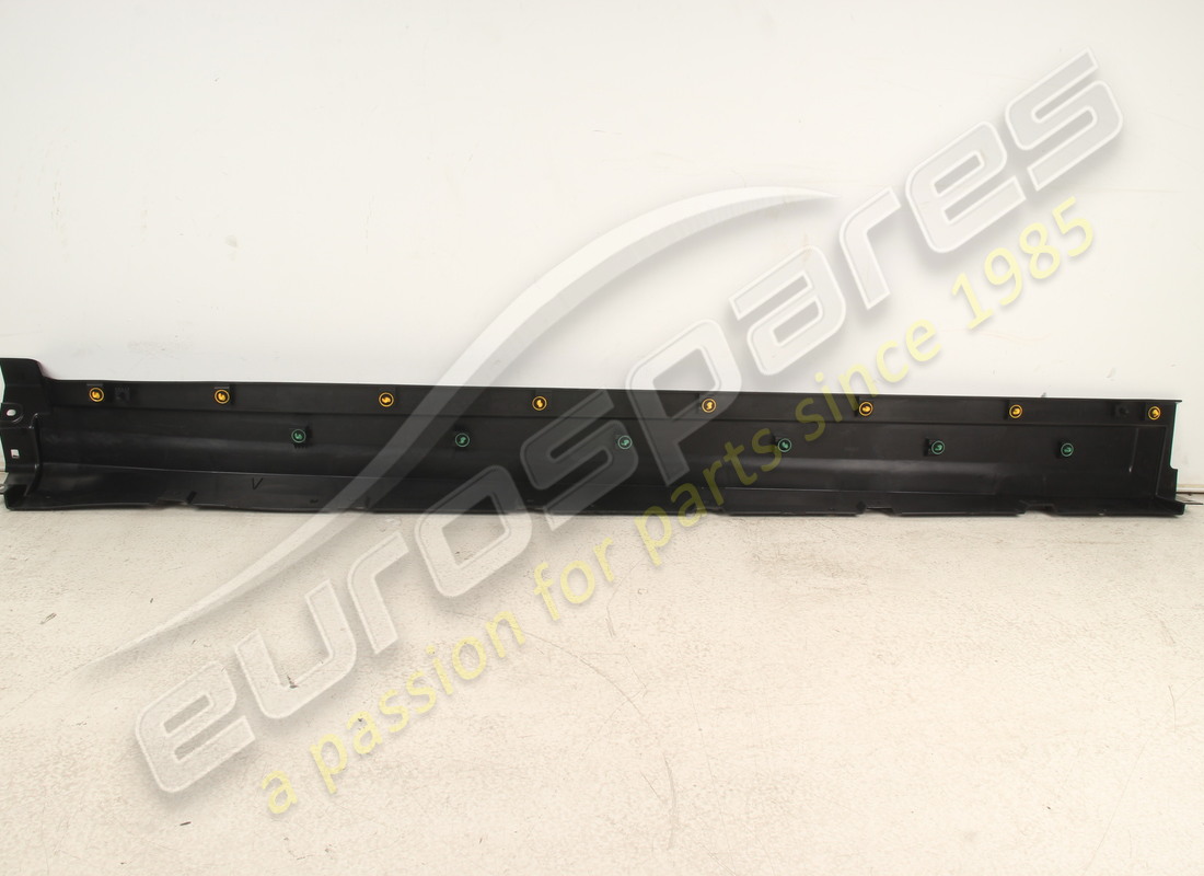 neu maserati geprägte form für die linke vordertür. teilenummer 670065825 (4)
