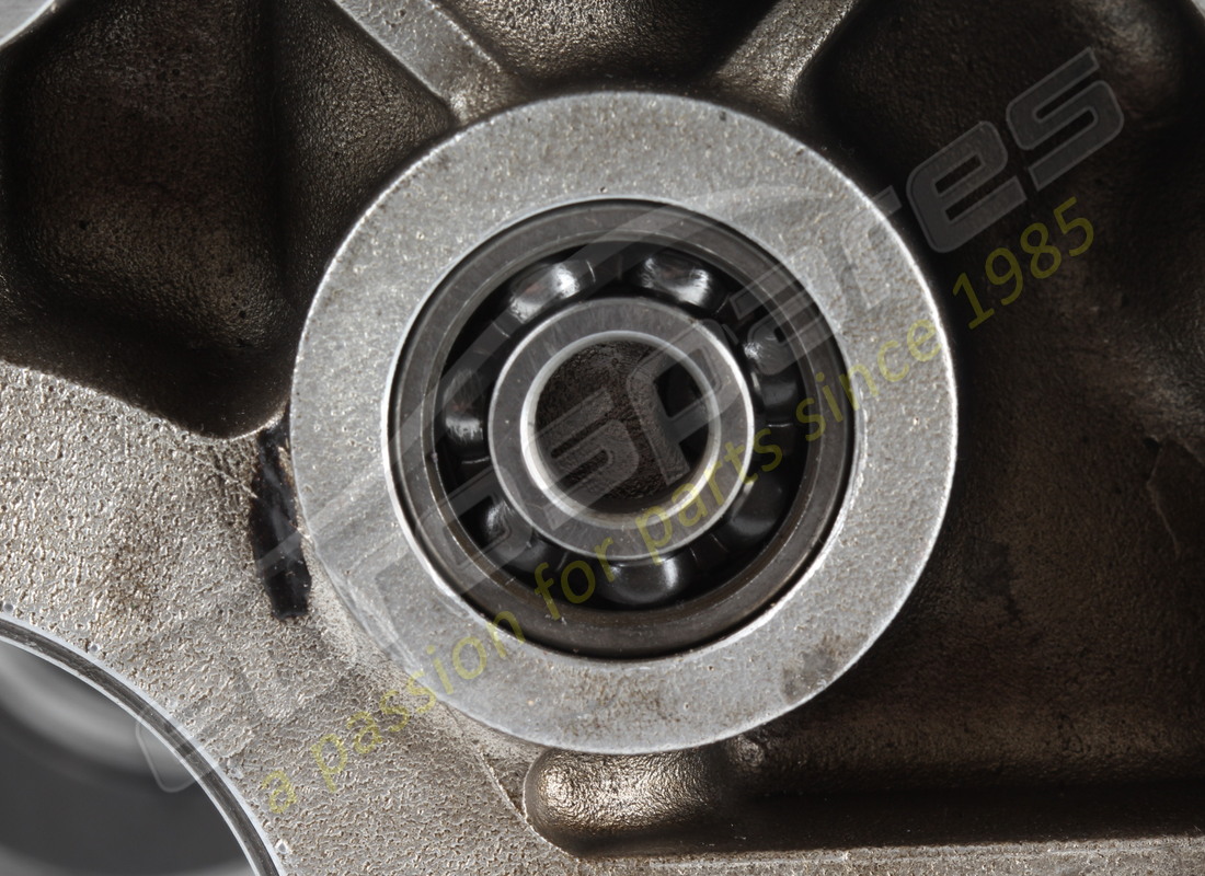 gebrauchtes ferrari 308 2v kurbelgehäuse. teilenummer 103536 (8)