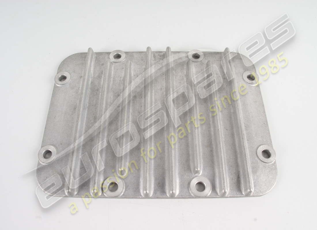 neues ferrari-cover. teilenummer 135736 (1)